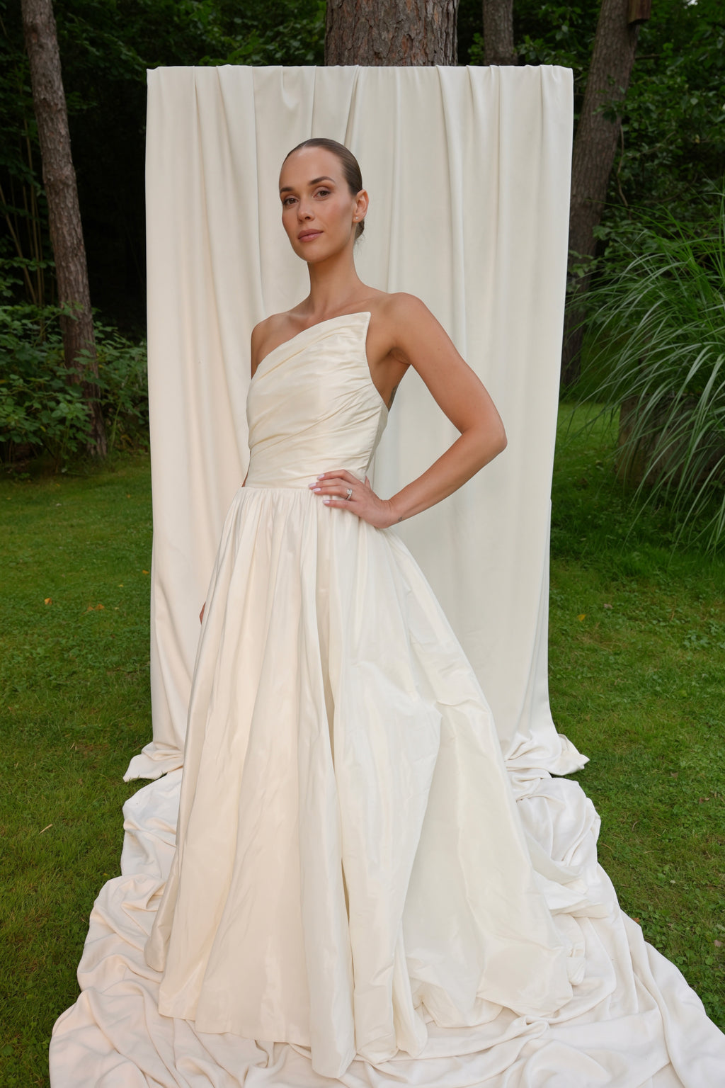ZIVU The Dress Maker taftos suknelė