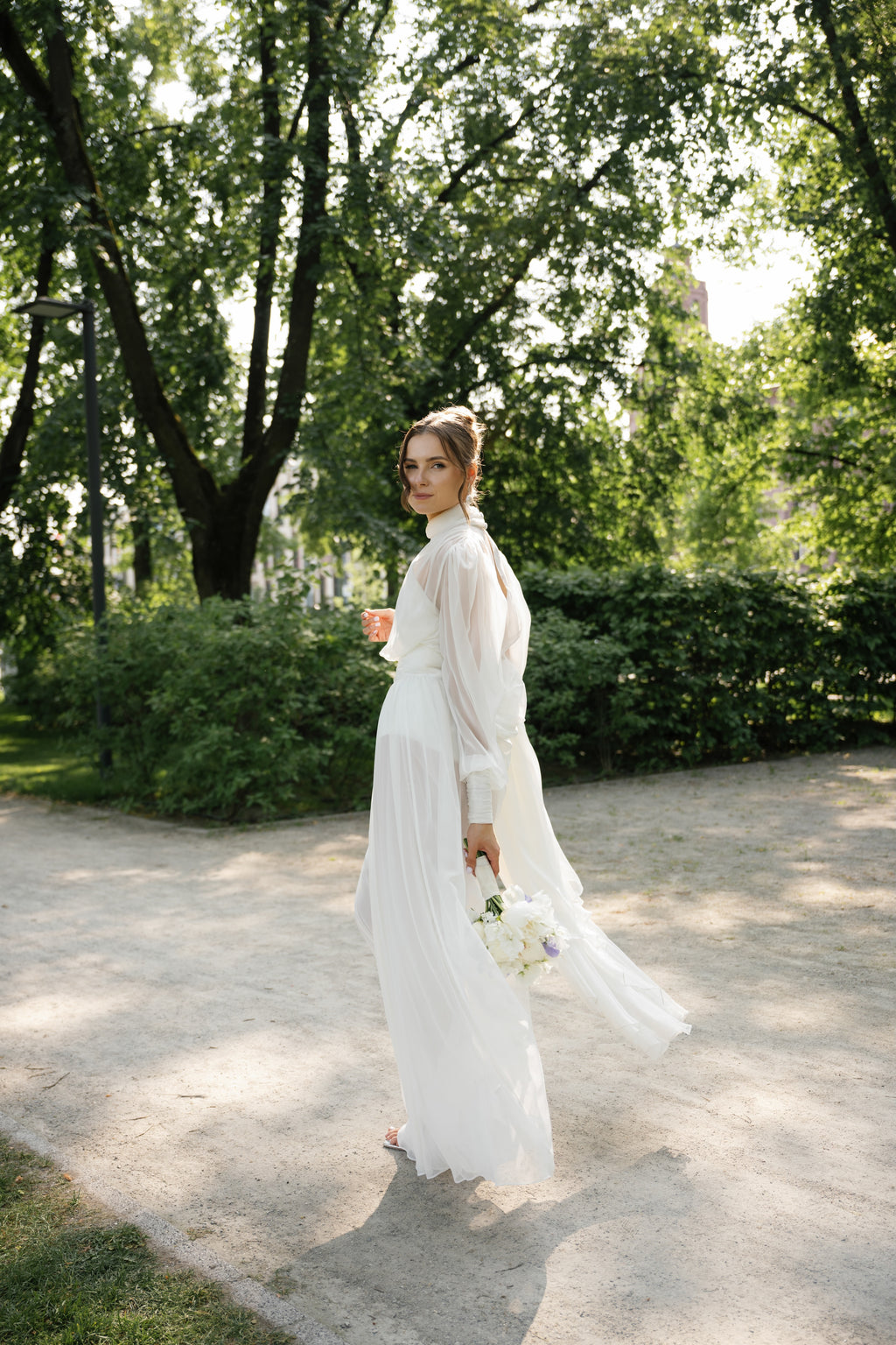 MÀS 924 šifoninė vestuvinė suknelė