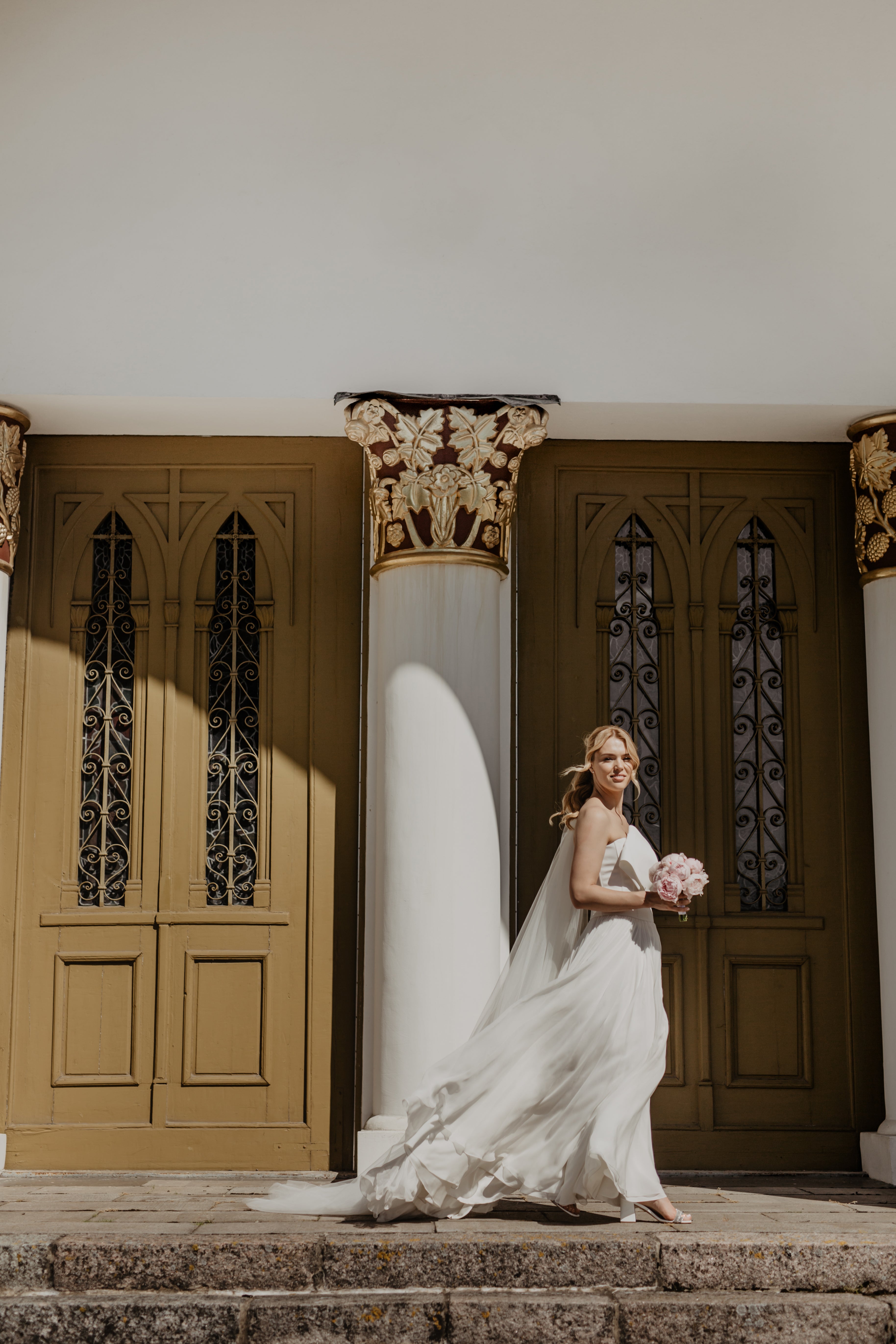 Elegantiška korsetinė suknelė