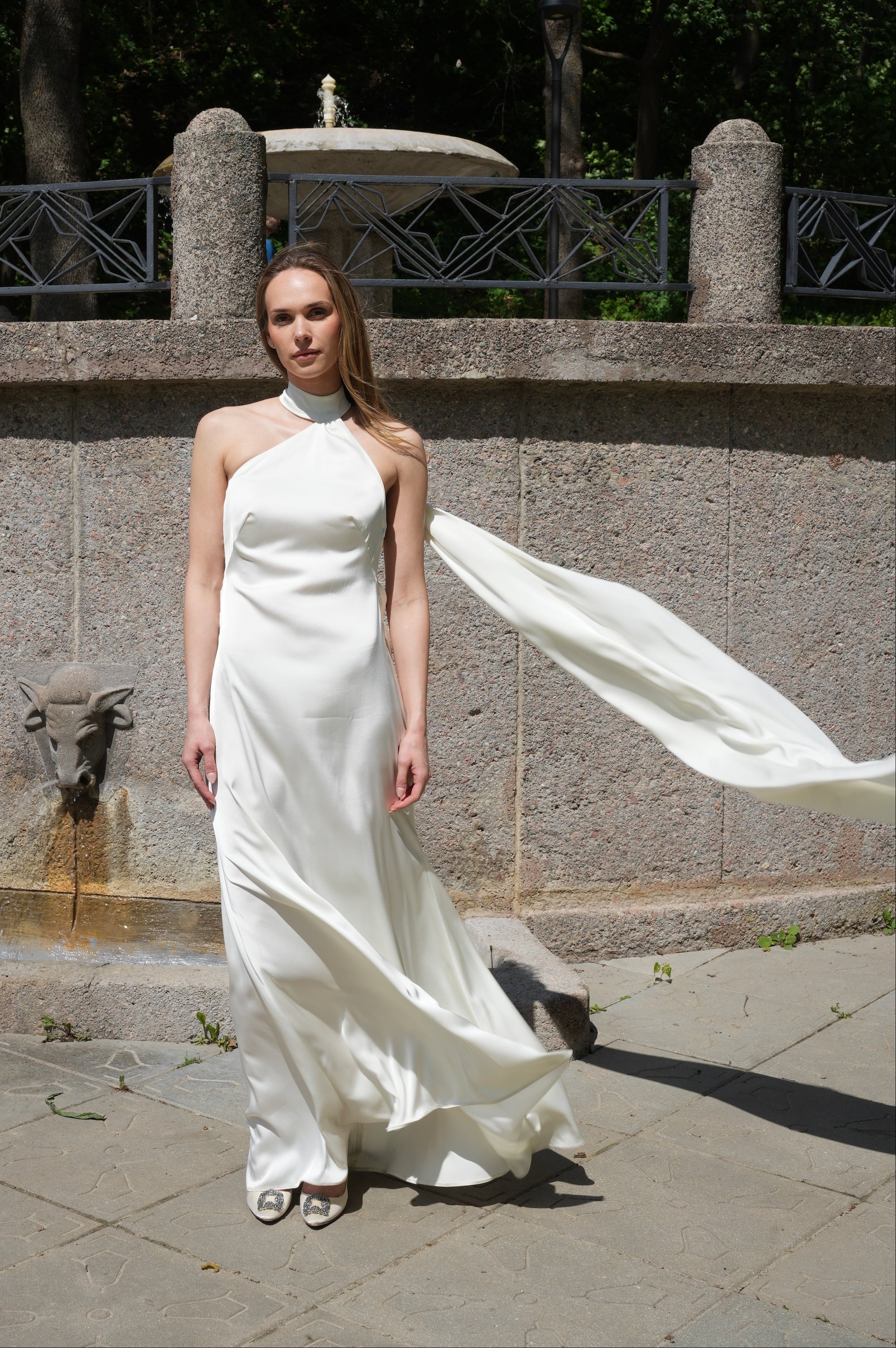 Viela Clothing halter suknelė